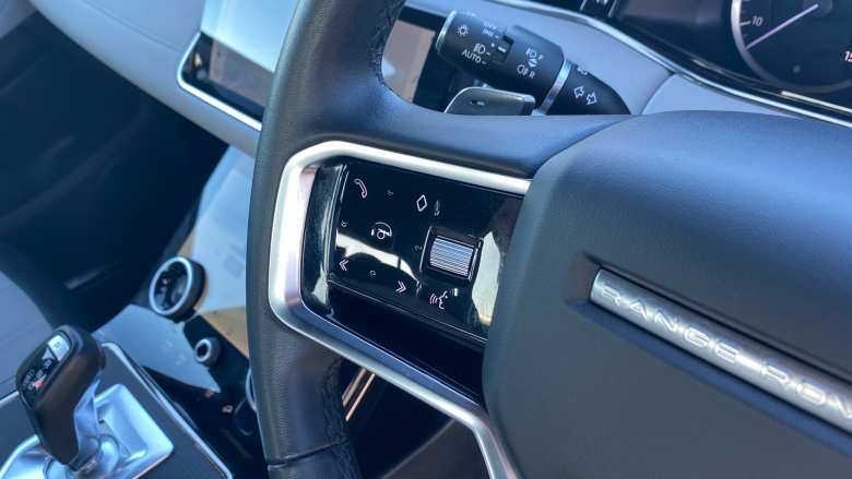 Land Rover Range Rover Evoque 2.0 D200 R-Dynamic SE 5dr Auto Diesel Hatchback